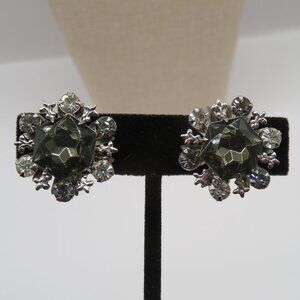 Vintage Beau Jewels Rhinestone Clip On Earrigs